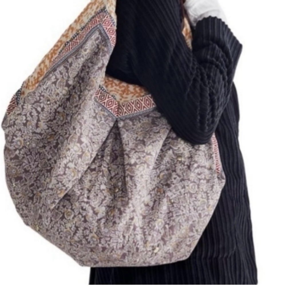 Free people poppy crescent bag